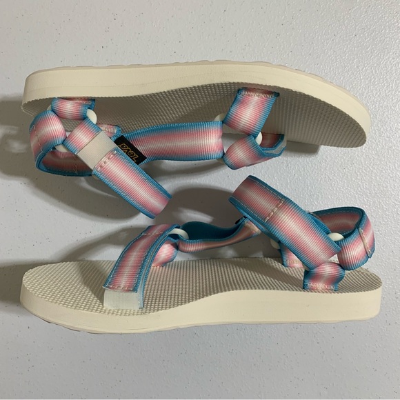 Teva Women's Original Universal Gradiate Sandal-Size 6 - Picture 10 of 11